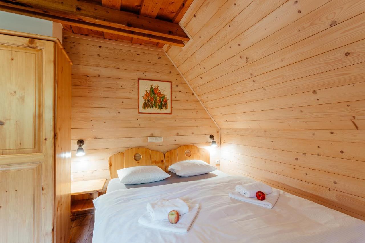 Wellness Rezort Janosikov Dvor Zázrivá Extérieur photo