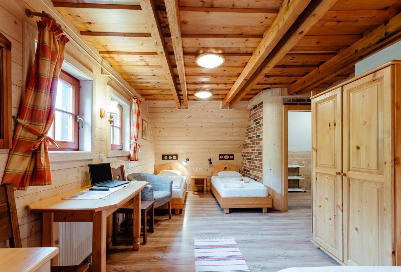 Wellness Rezort Janosikov Dvor Zázrivá Extérieur photo