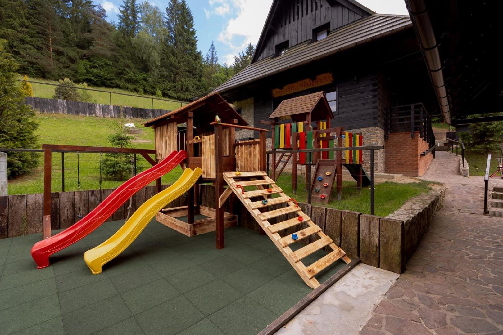 Wellness Rezort Janosikov Dvor Zázrivá Extérieur photo