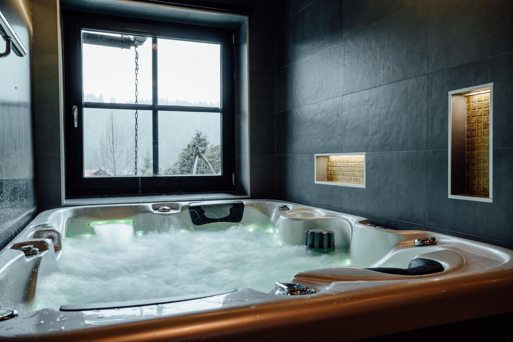 Wellness Rezort Janosikov Dvor Zázrivá Extérieur photo