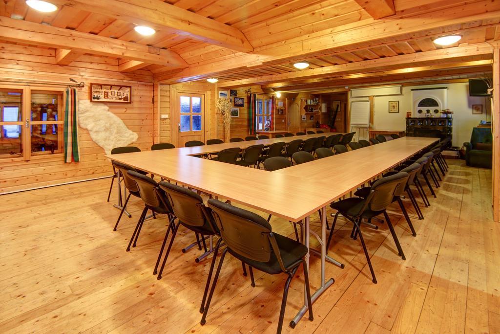 Wellness Rezort Janosikov Dvor Zázrivá Extérieur photo